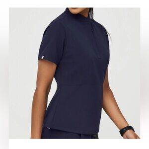 FIGS Women’s Navy Insiza Slim Mandarin Collar Scrub Top
